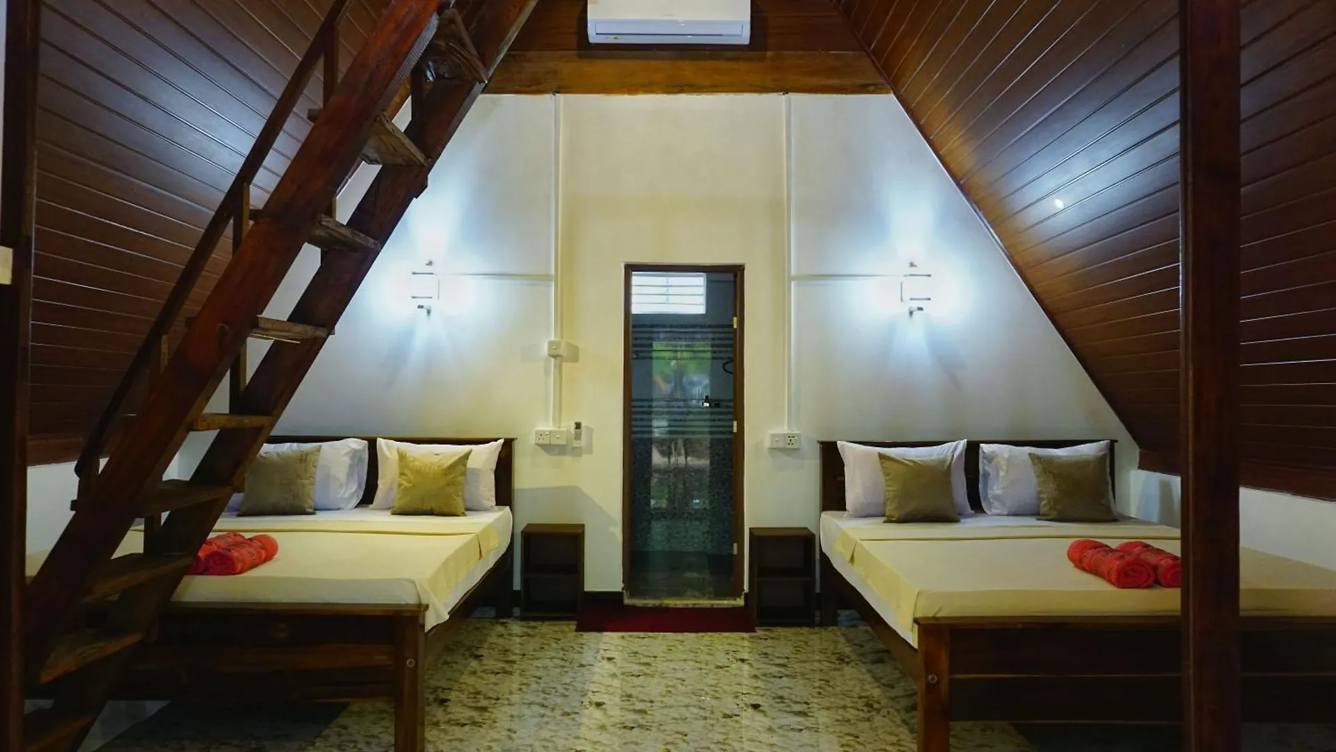 Sky Villa Sigiriya 0*,