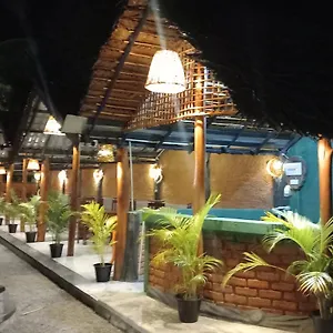 度假村 自然公园别墅旅馆, 锡吉里亚